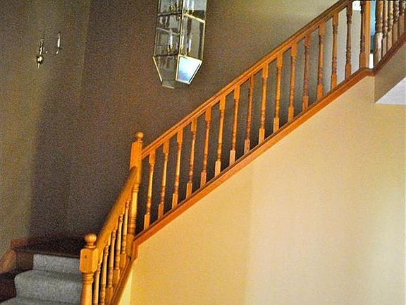 5th image of 3874 Retreat Dr