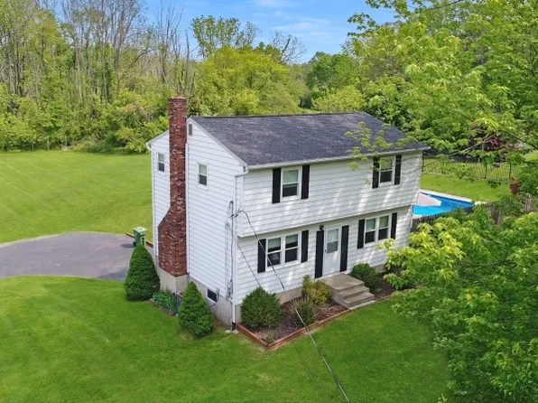 213 E Quarry Rd, White Twp., NJ 07863