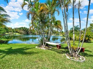 21420 SW 97th Pl, Cutler Bay, FL 33189