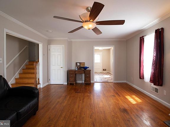 5th image of 37 Whitehall Cir