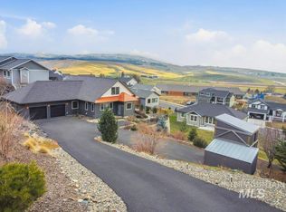 763 Indian Hills Dr, Moscow, ID 83843