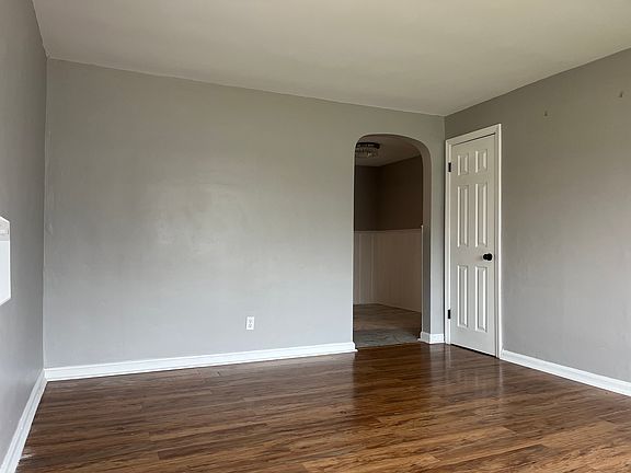 5th image of 6944 Silverton Ave APT 2