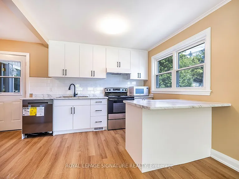 812 Schneider Pl — Photo 8