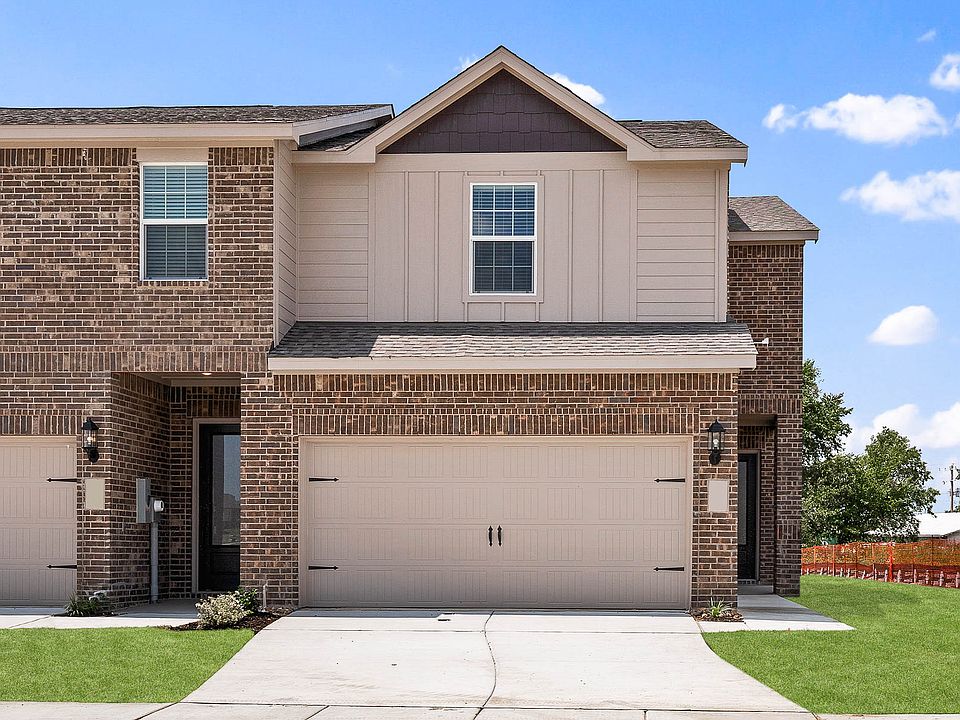 The Noma is a gorgeous floor plan with a brick exterior and siding accents.