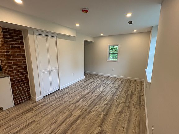 3rd image of 859 Main St