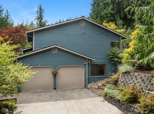 1015 Ridgewood Cir SW, Issaquah, WA 98027