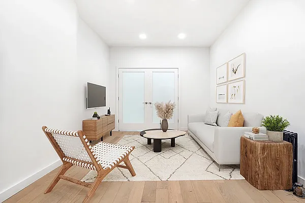 Rented by Freestone Property Group | media 16