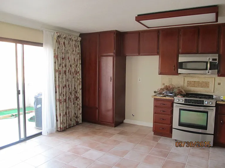 25546 Paseo La Vis — Photo 5