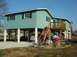 52 E Timberlake Dr, Elsberry, MO 63343