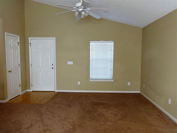 2nd image of 519 Beverly Dr