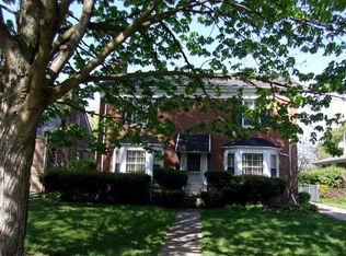 838 Grey Ave, Evanston, IL 60202