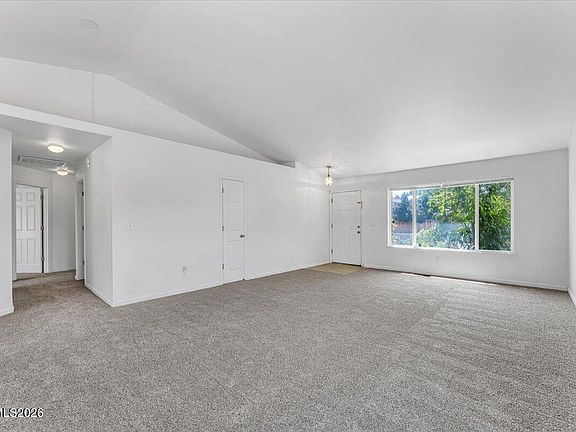 5th image of 2202 Ellice Way