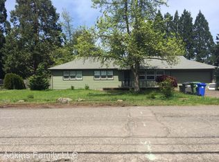 2255 Jeppesen Acres Rd, Eugene, OR 97401