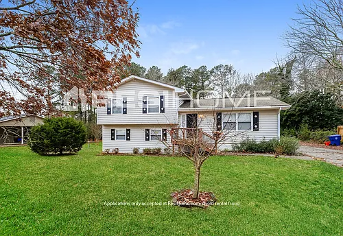 111 Park Place Dr Photo 1