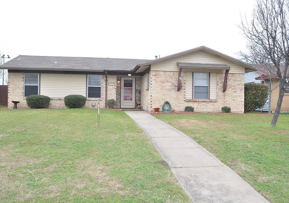 1st image of 917 Meadow Mead Dr