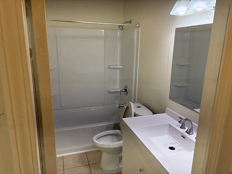 131 Pat Ln — Photo 4