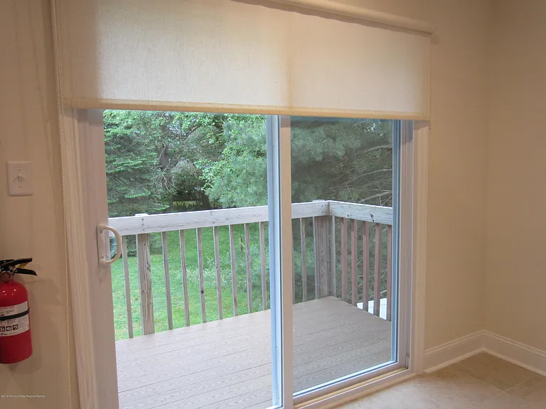 22 Lasatta Ave #2B — Photo 8