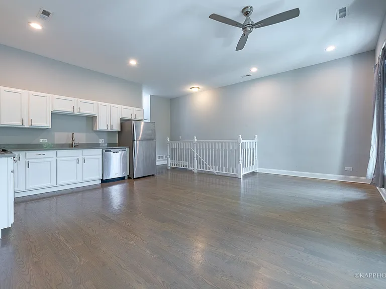 1620 W Warren Blvd #2F — Photo 7