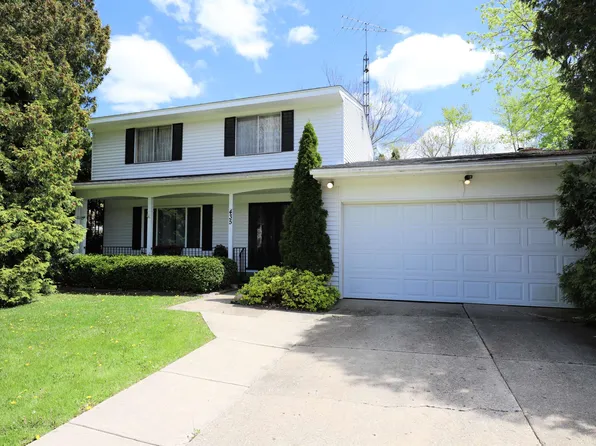 435 Windmill Point Dr, Flushing, MI 48433