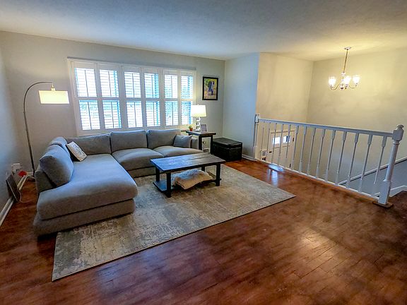 3rd image of 2697 E Rock Creek Dr
