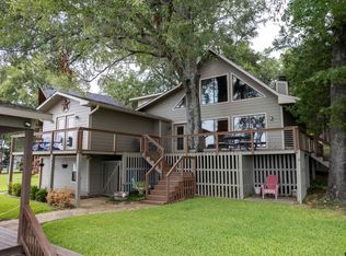 154 King Lance Ct, Scroggins, TX 75480