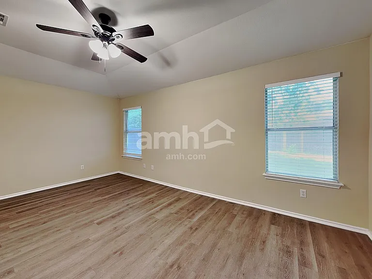 2605 Pearson Way — Photo 11