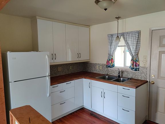 2nd image of 172 Blazer Ct
