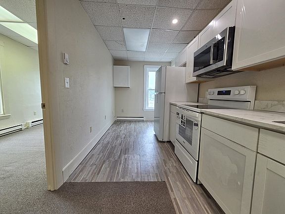 5th image of 24 Myrtle St Unit D
