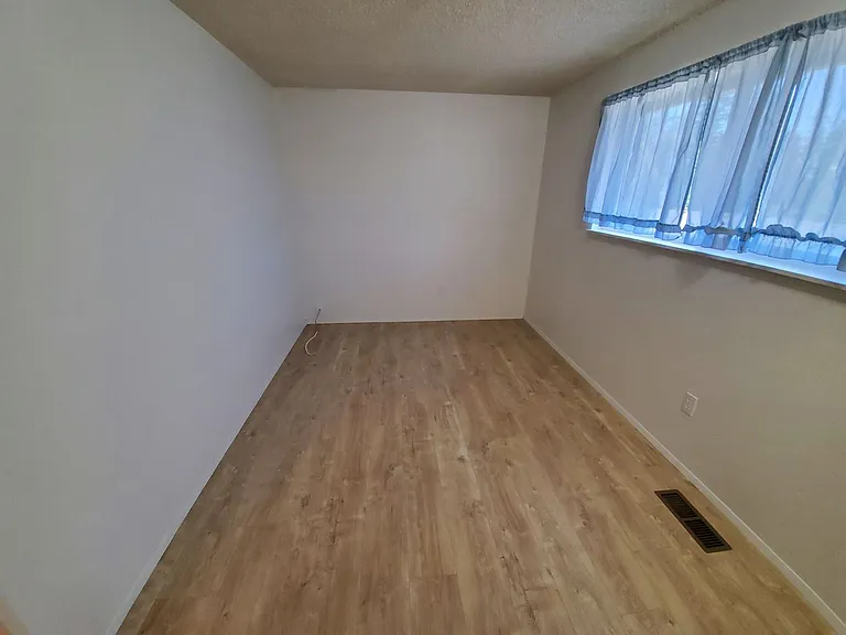 3070 Seiford Ave SE — Photo 14