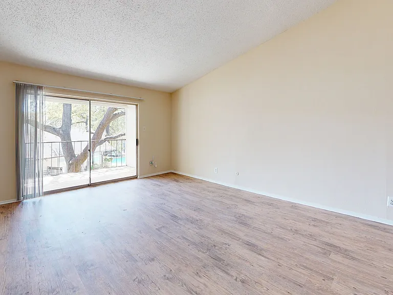 Addison Apartments at the Park — Photo 57