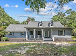 6062 Midus St, Hope Mills, NC 28348