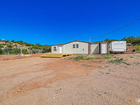 3rd image of 10261 N Us Highway 277