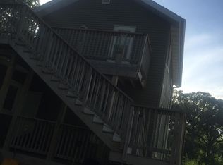 904 1/2 N 10th St, Clear Lake, IA 50428