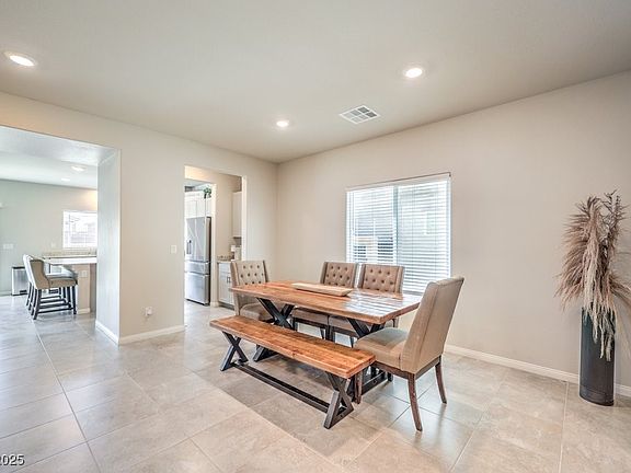 5th image of 7856 Stone Forest St