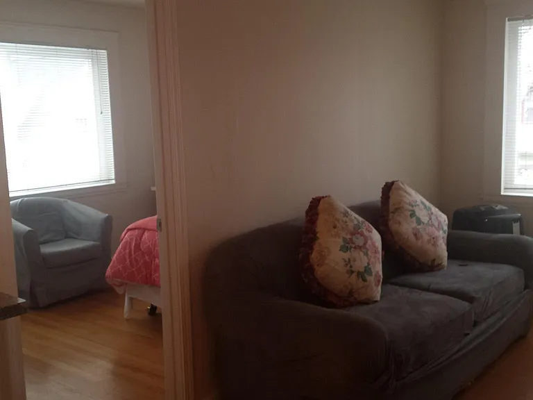 357 Hawthorne Ave #C — Photo 31