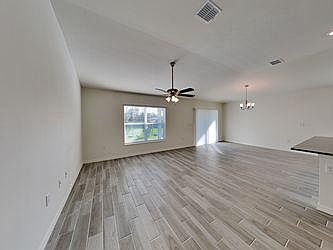 2nd image of 71287 Cruz Ct