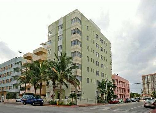 1st image of 4130 Collins Ave #604