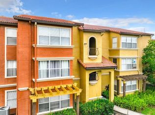 5160 Conroy Rd #26, Orlando, FL 32811