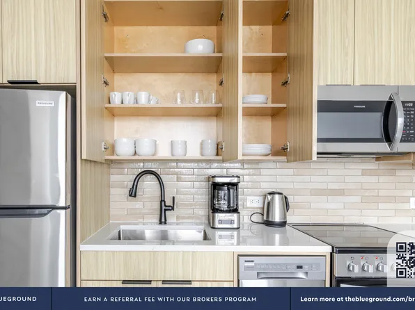 336 Douglass Street image 9 of 20