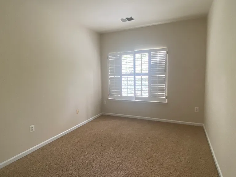 6869 Rolling Creek Way — Photo 25