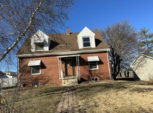 2005 Interurban Rd, Bloomington, IL 61705