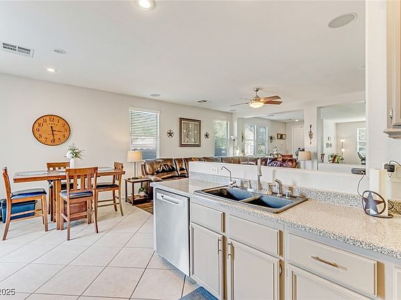 4th image of 4904 Apache Valley Ave