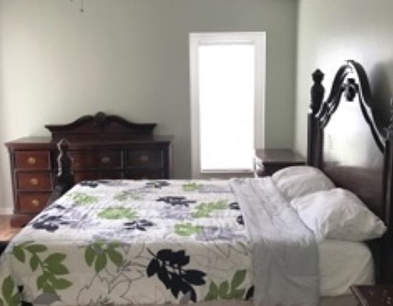 4th image of 414 Delwood Breck St