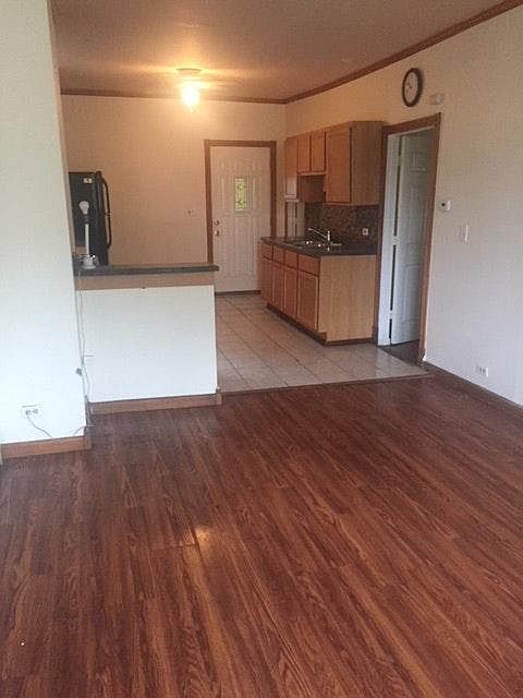 2nd image of 1018 Lathrop Ave Uppr 1