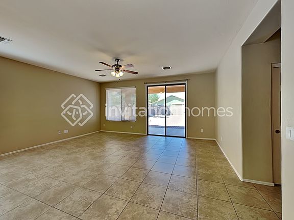 3rd image of 15470 W Ventura St