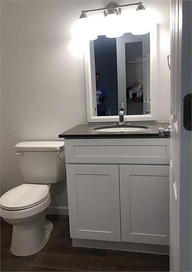 2nd image of 321 6th St APT 8