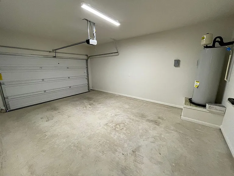 10306 Lynwood Br — Photo 20