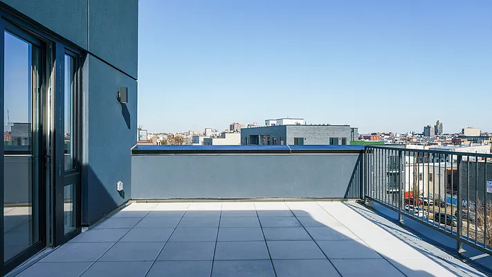 Rented by Nooklyn NYC LLC | media 13