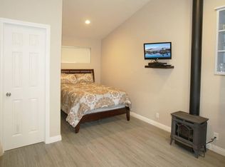 439 Jeffries Rd #3, Big Bear Lake, CA 92315