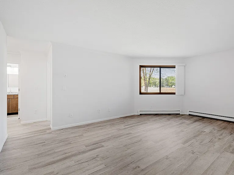 The Landing Apartments — Photo 9